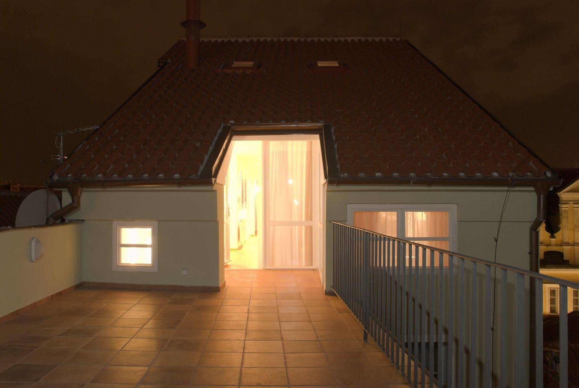 Residence Karlova Prag Exterior foto